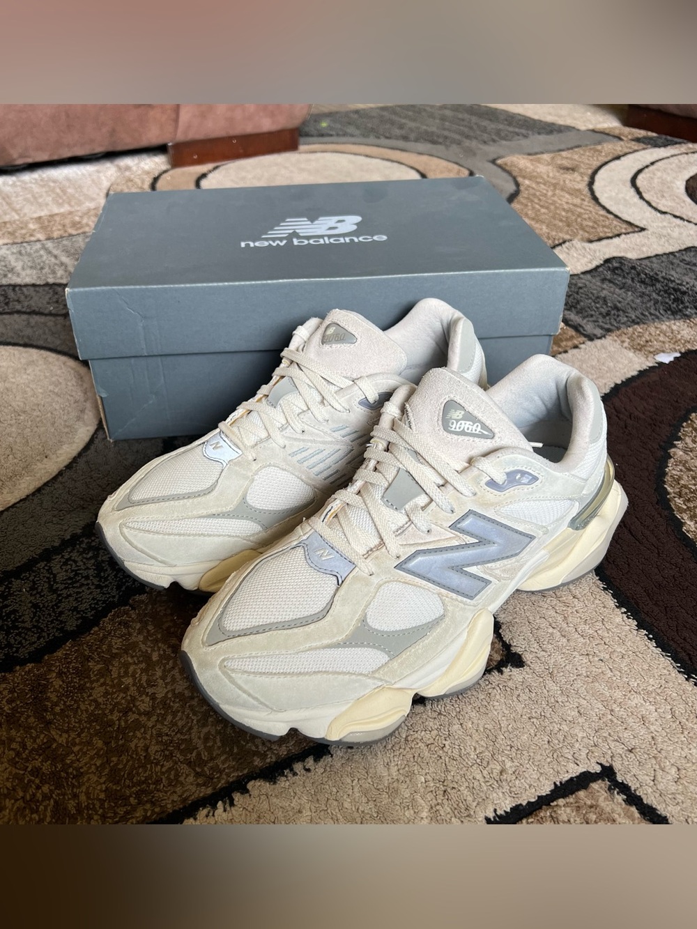 Men’s New Balance 9060 Sneakers Size 11.5